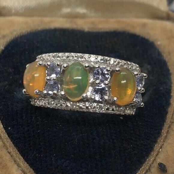Vintage Tanzanite and Opal Sterling Silver Ring 925 Size 5 - Picture 2 of 7